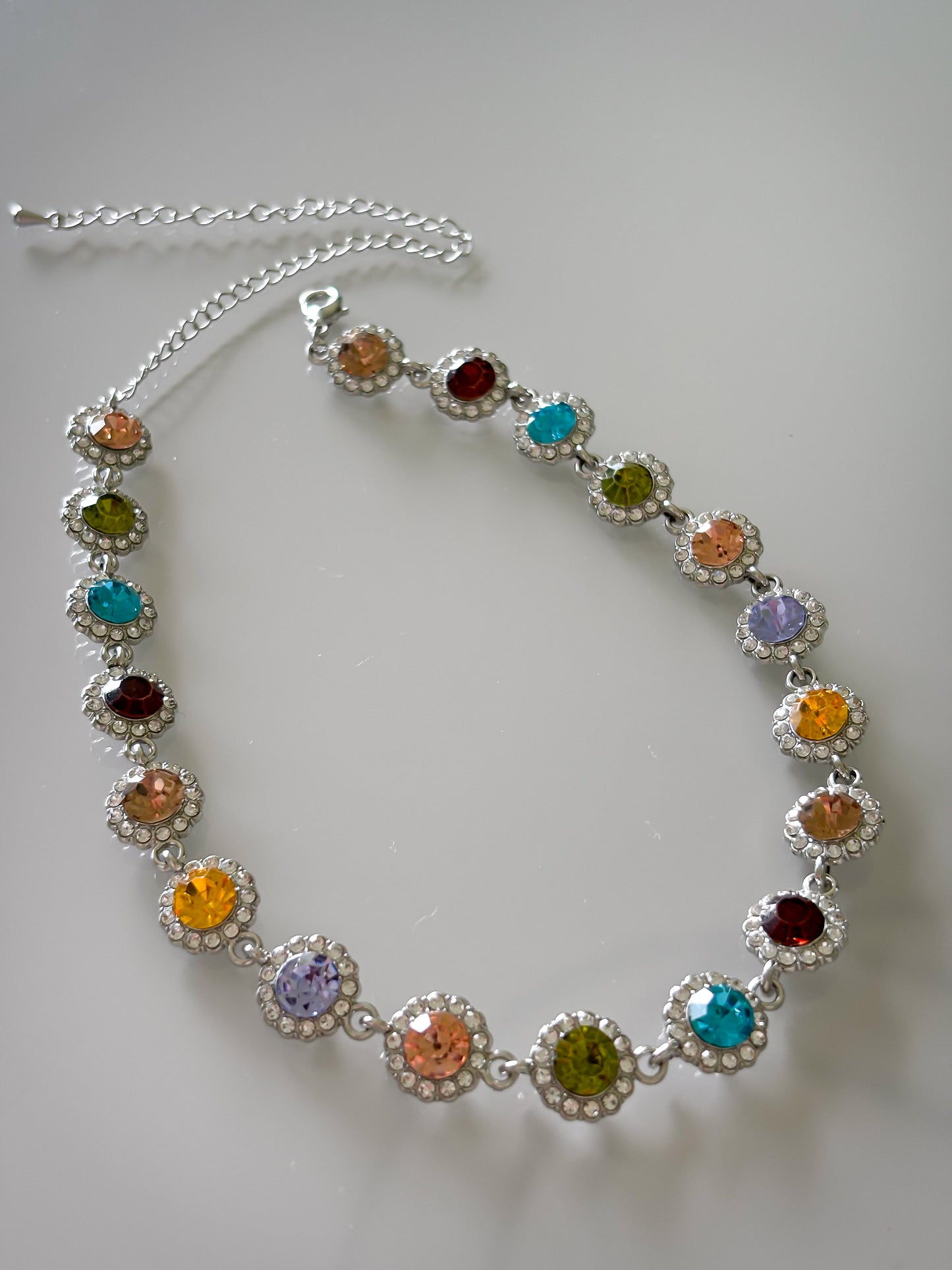 Collar Color Stones