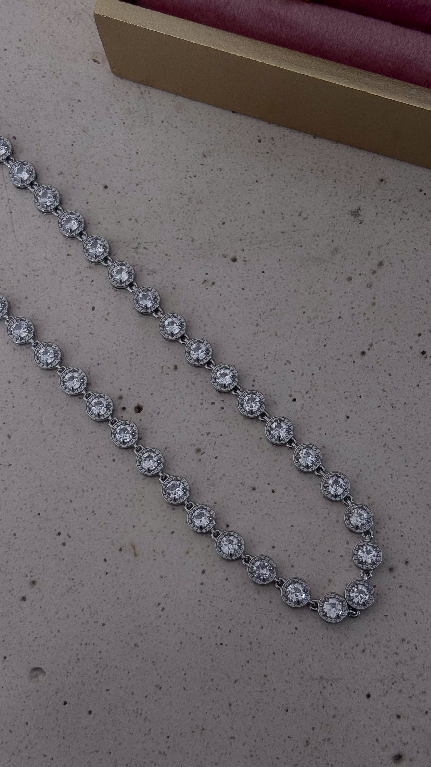 Collar tipo Gargantilla Ela Diamond