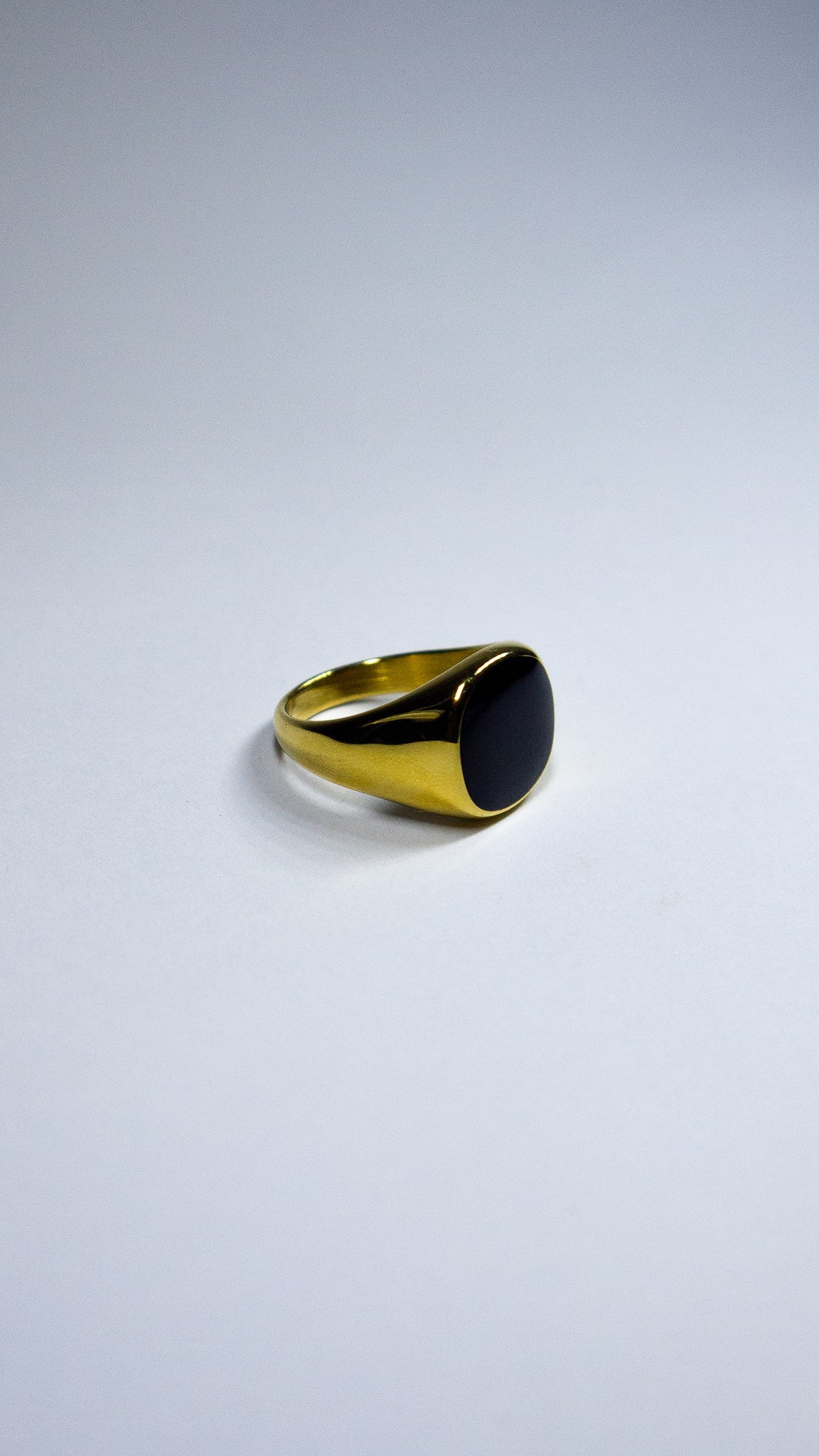 Anillo Urban “Gold & Silver Black Stone”