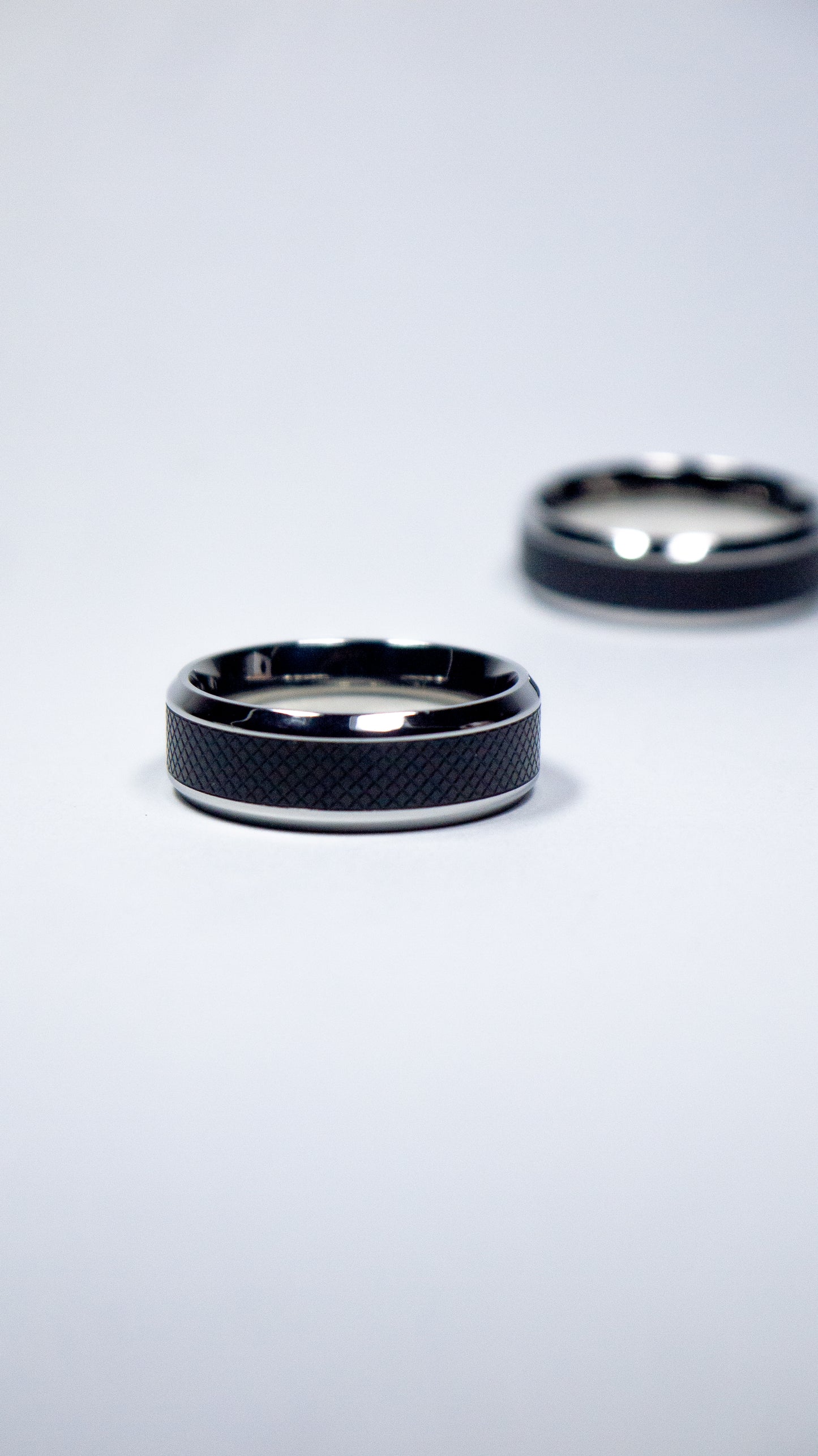 Anillo Urban “Matte Grid”