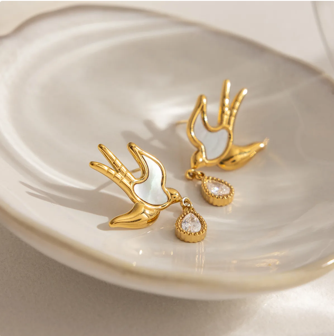 Pendientes Little Golondrina