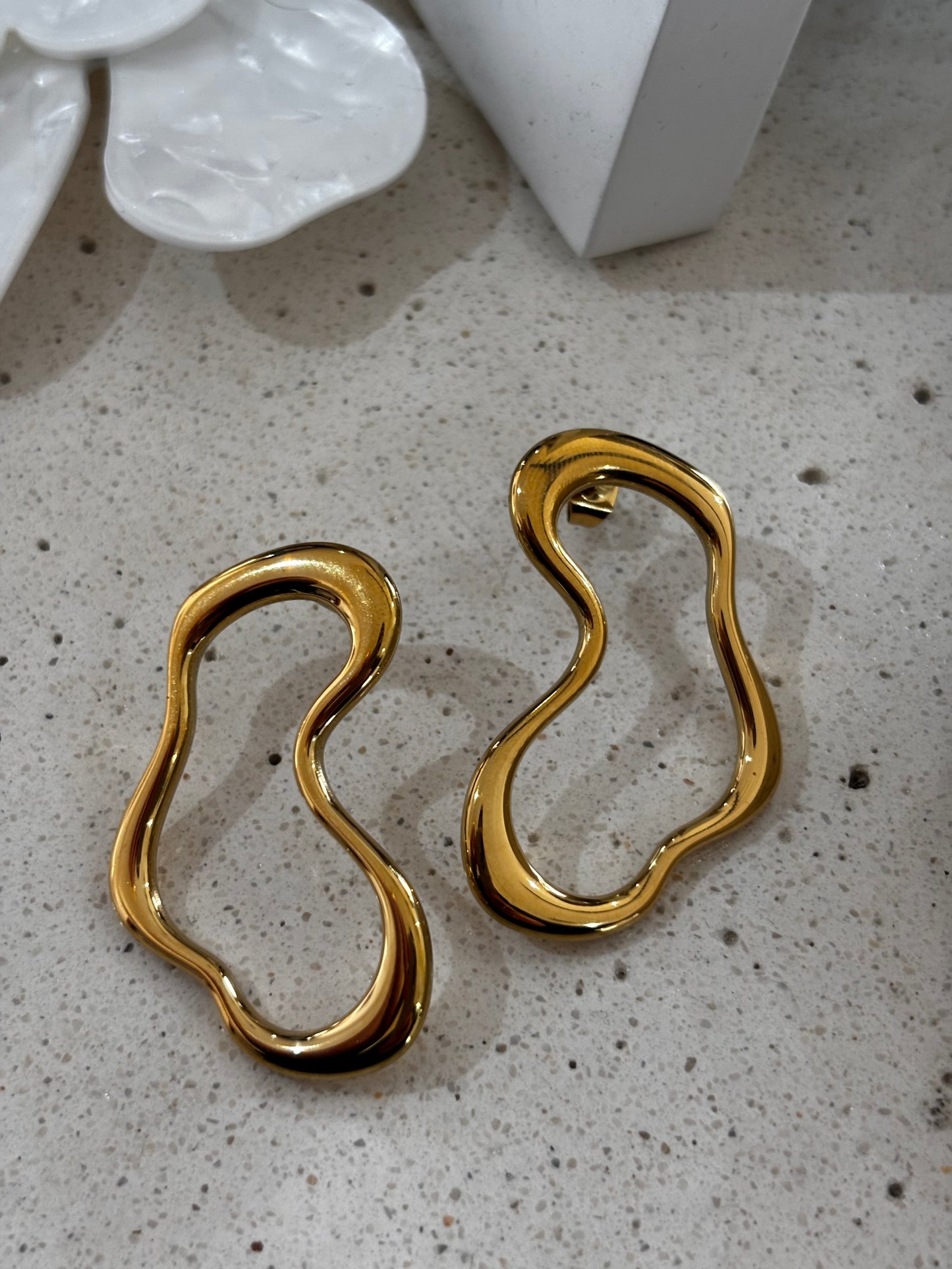 Pendientes Bad Artist