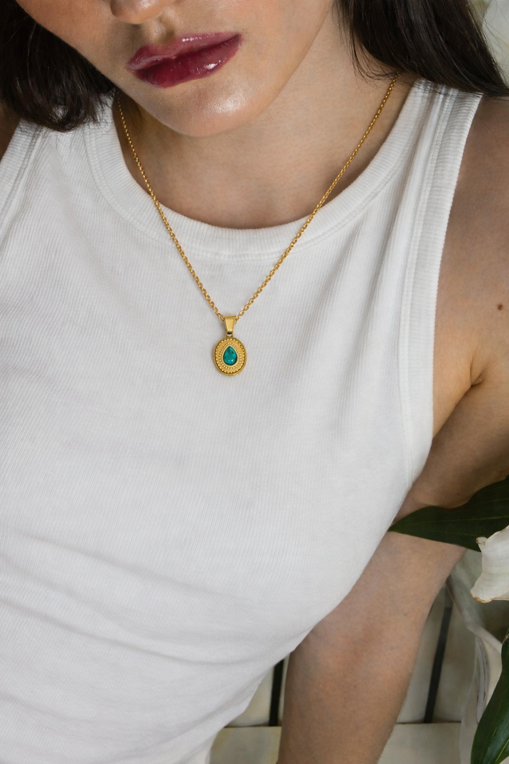 Collar Green Stone