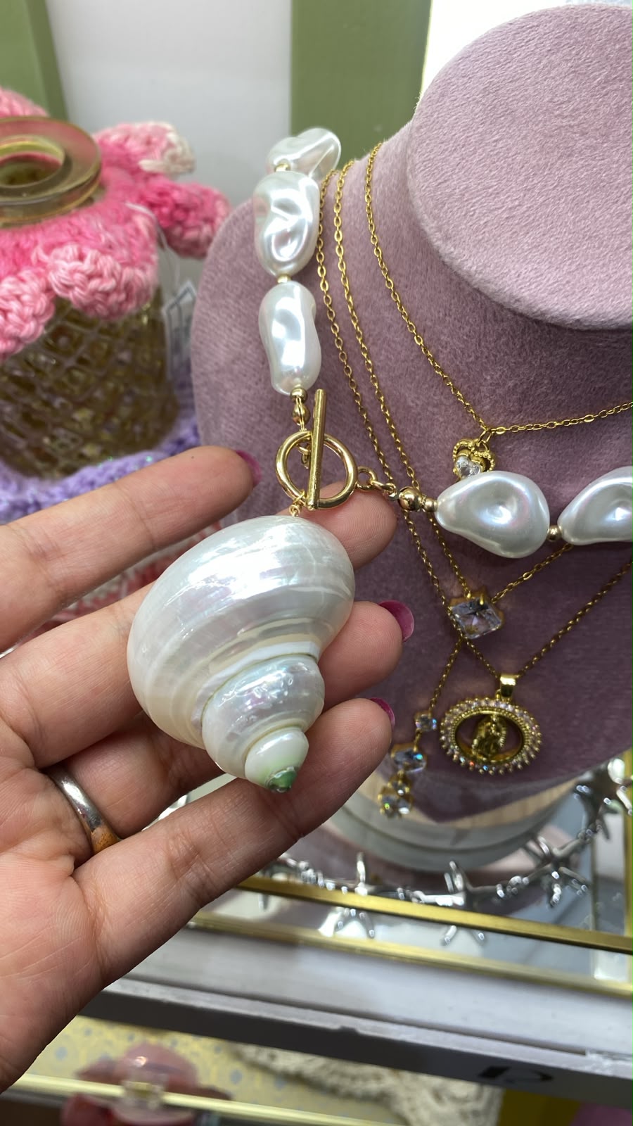 Collar Shell