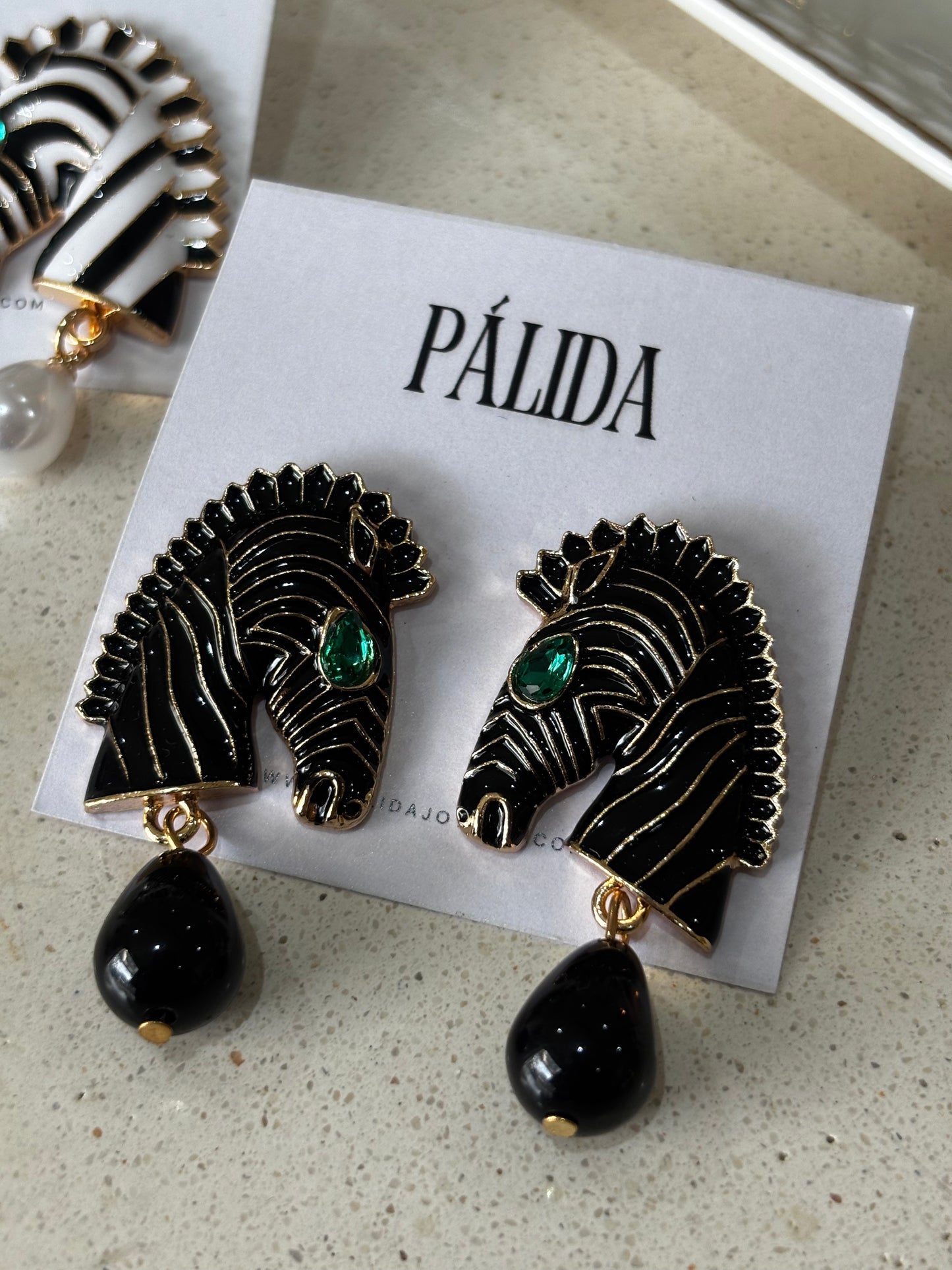Pendientes Zebra