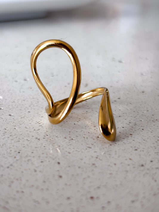 Anillo Wavy Long Gold