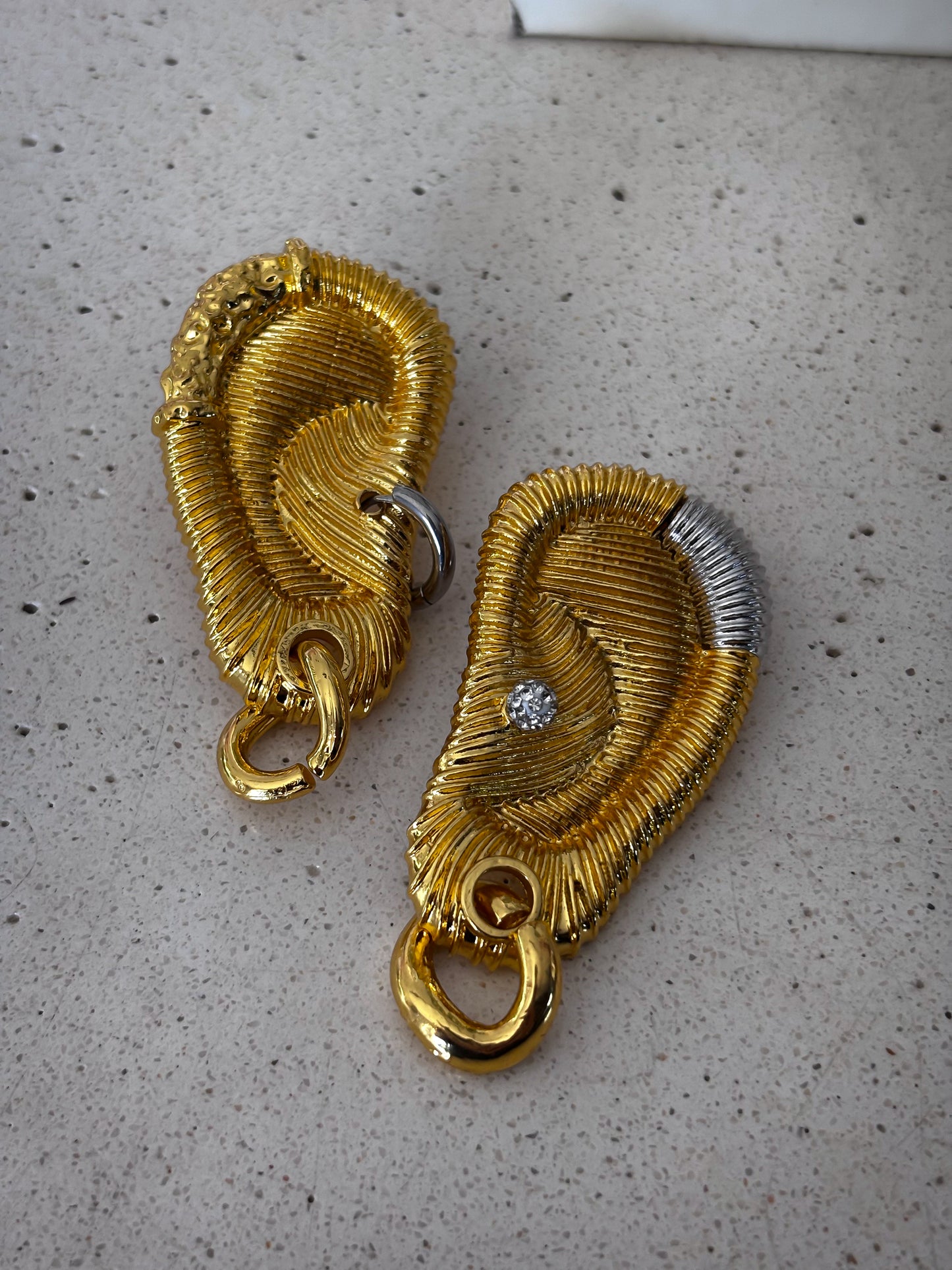 Pendientes Listen to me