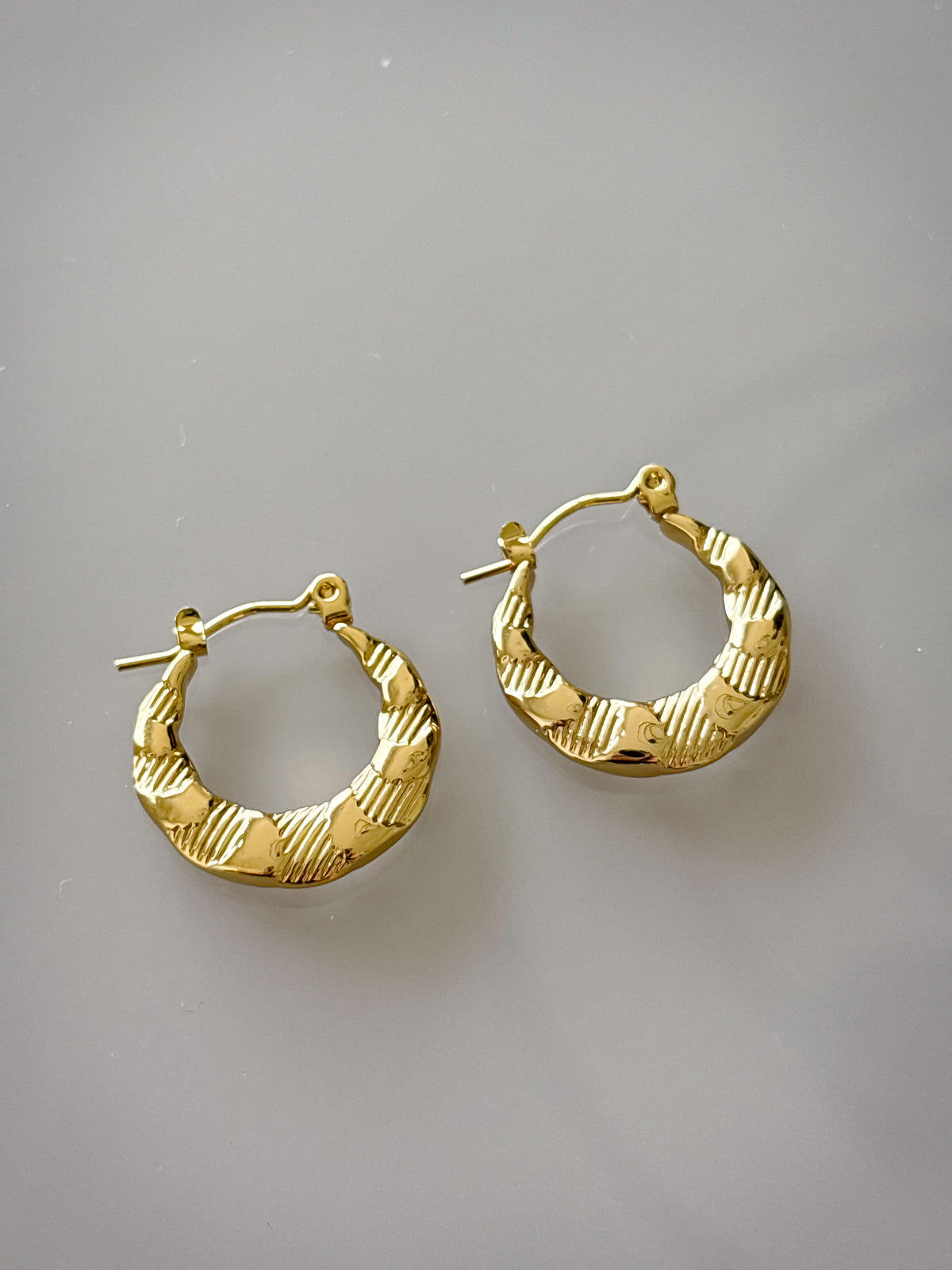 Daily Pretty Girl Hoops