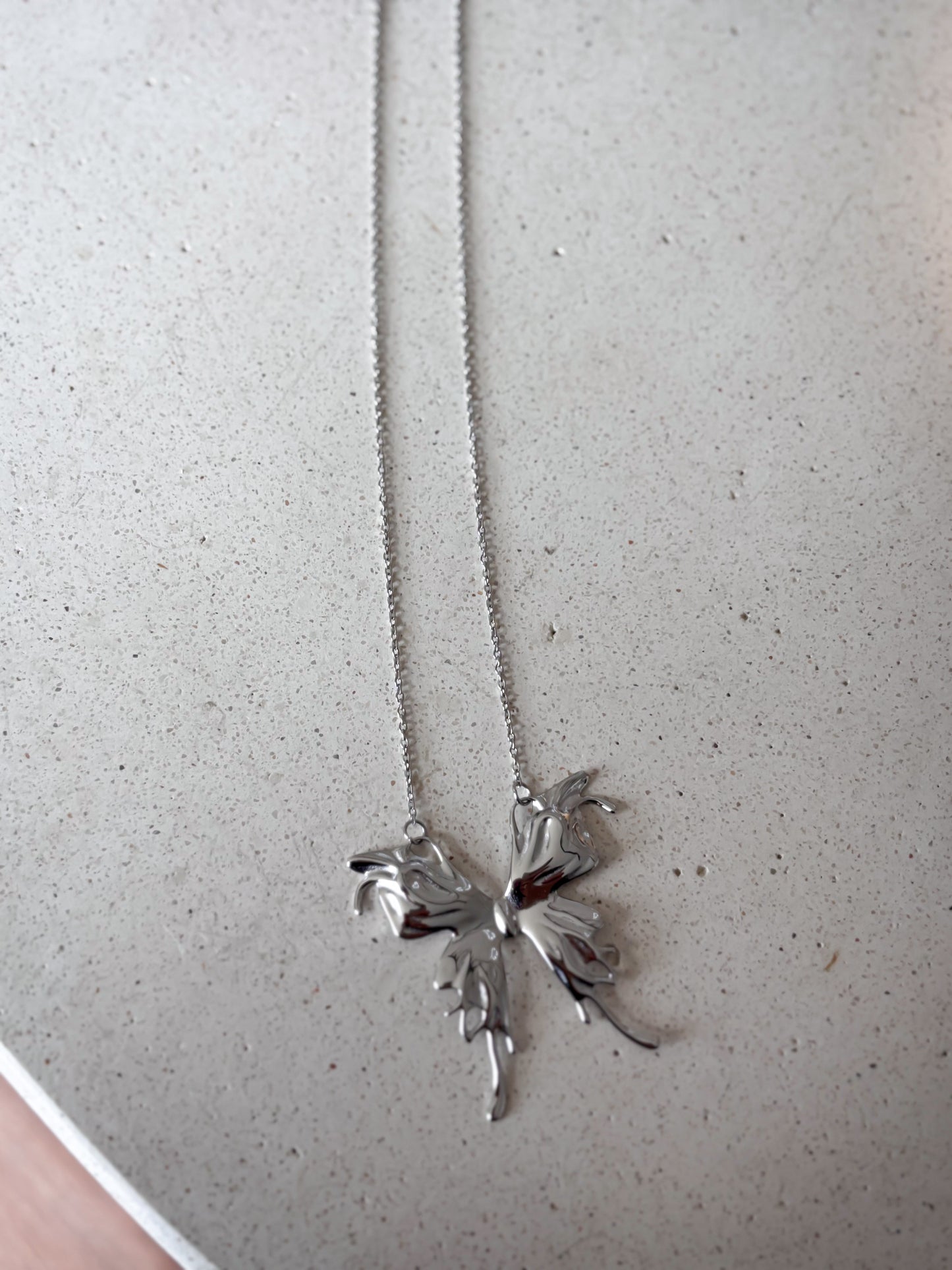 Cadena Butterfly Silver