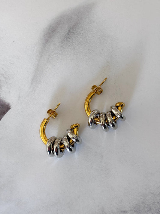 Aretes mixed hoopsies