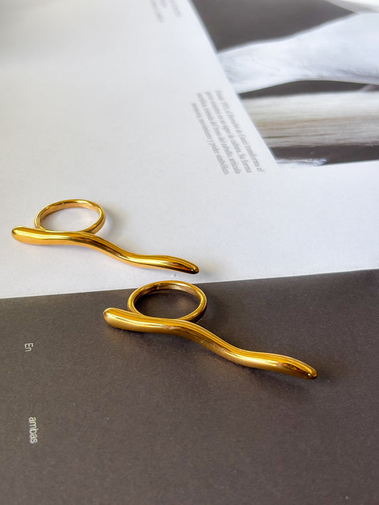 Anillo "Gold Wave Abby"