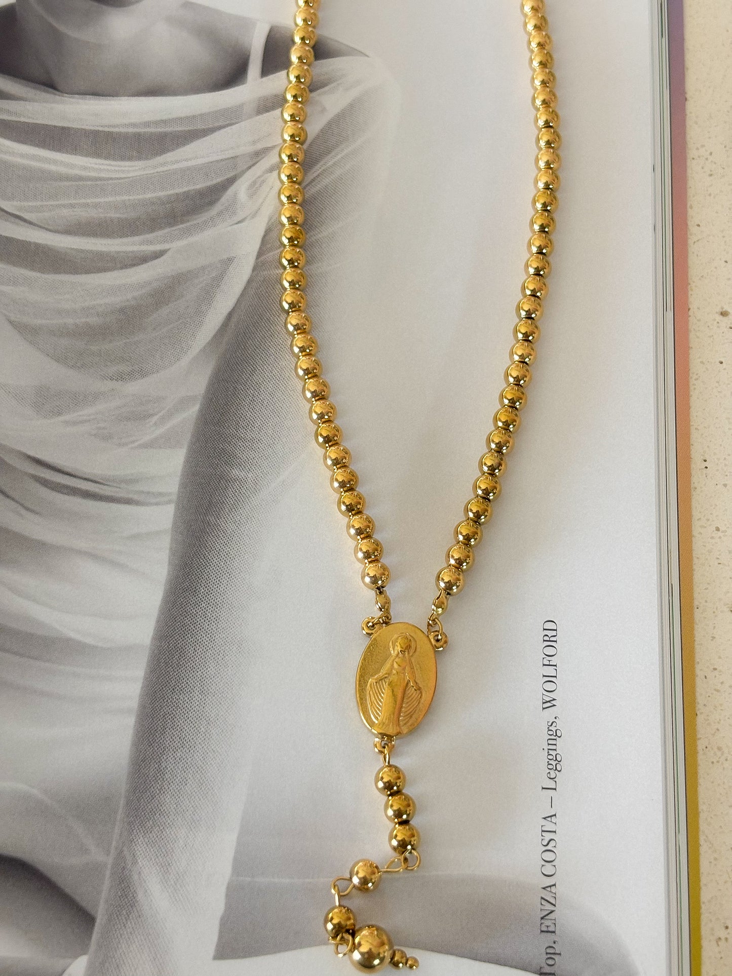 Collar Gold Rosary