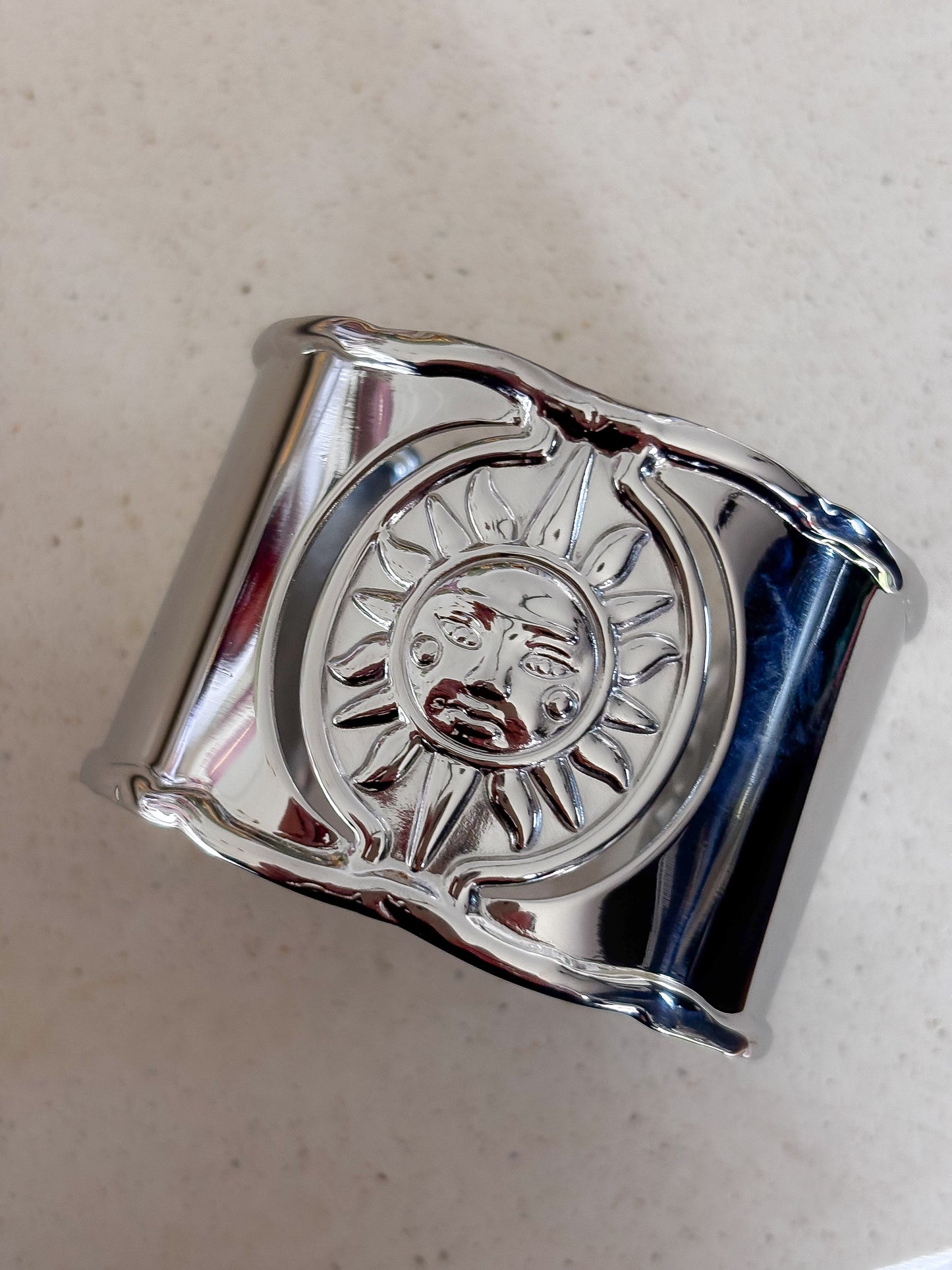 Brazalete tipo Bangle Silver Sun