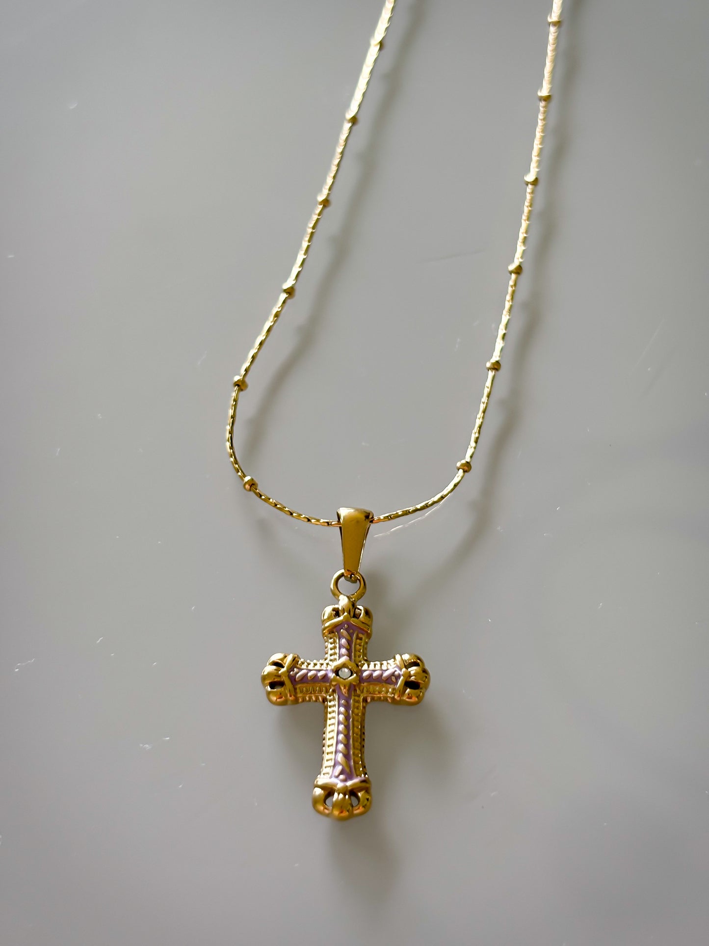 Collar Detailed Cross