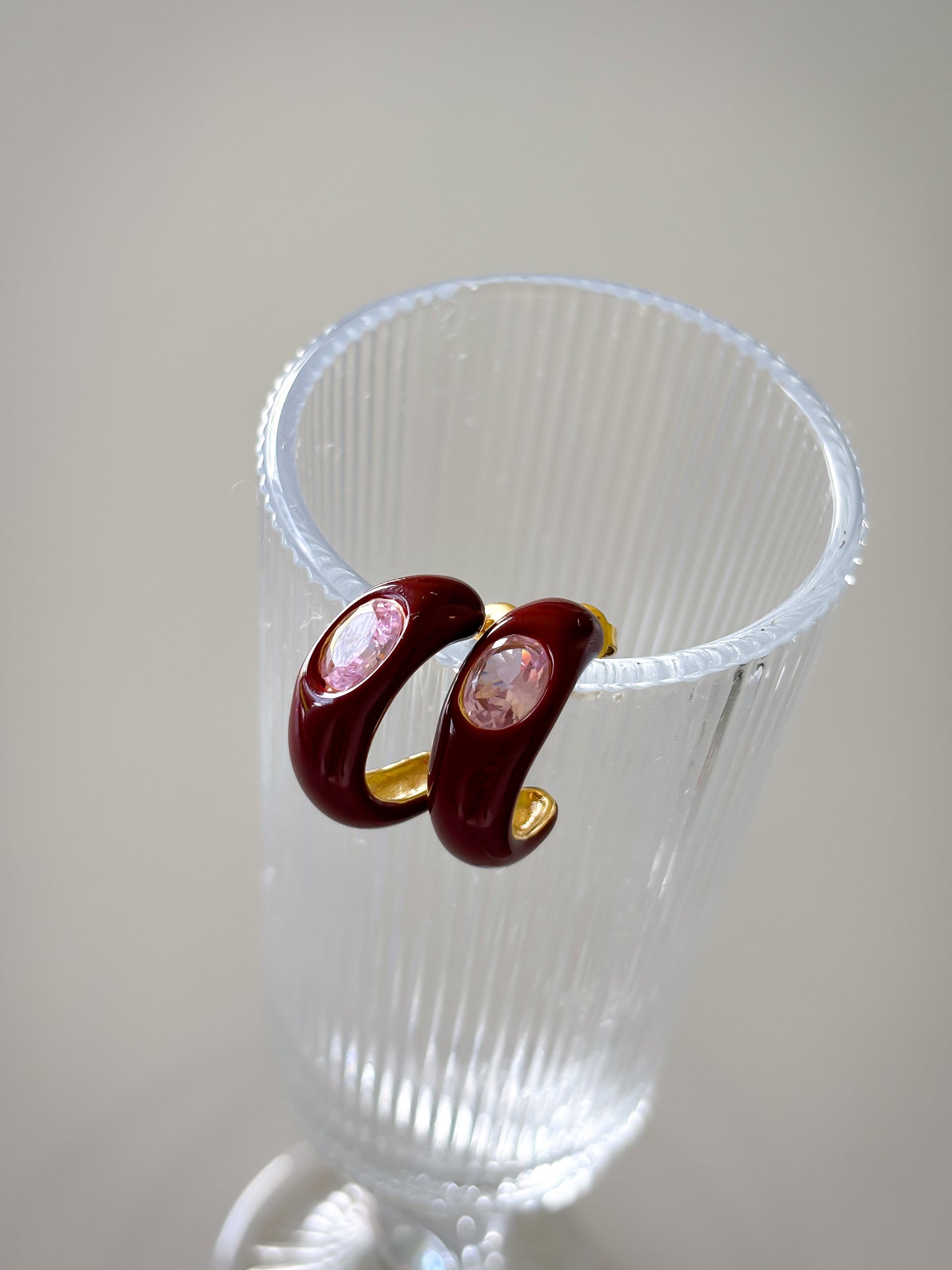 Hoops Wine Girl
