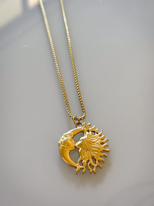 Collar Sun-Moon Lovers