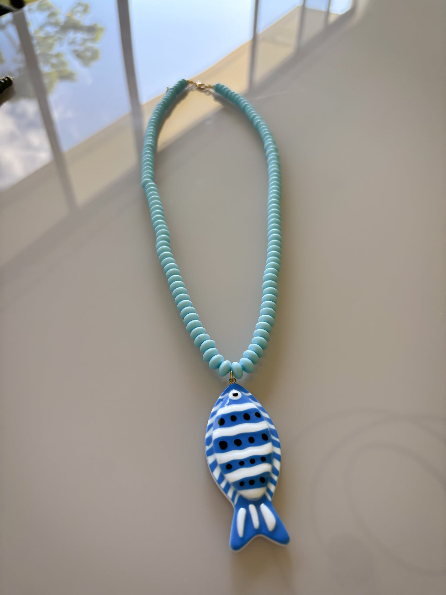 Collar Chica de Pesca