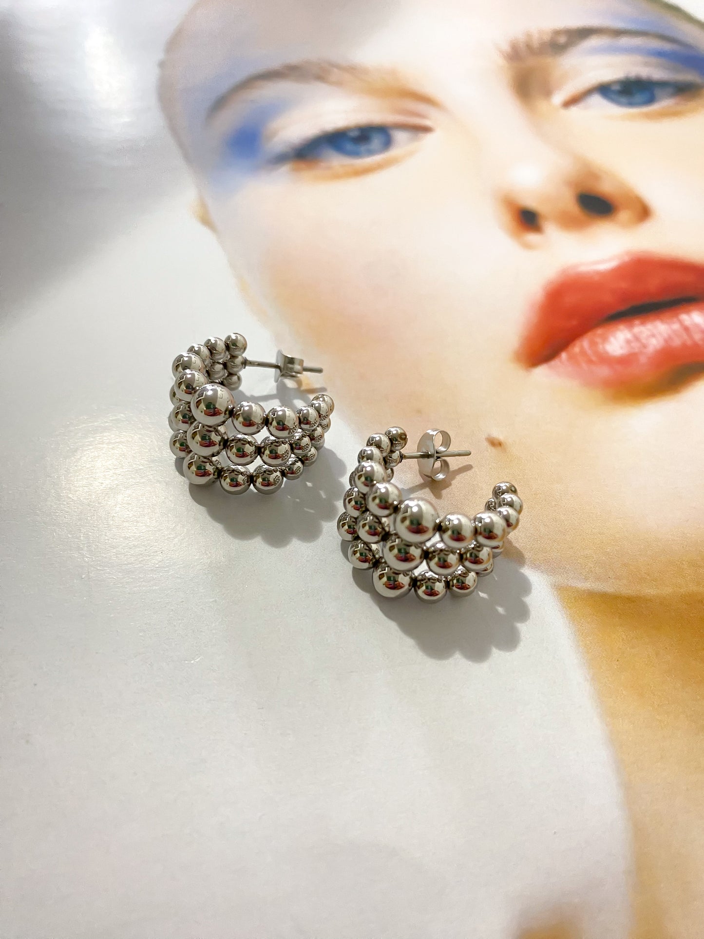 Hoops Full Dots