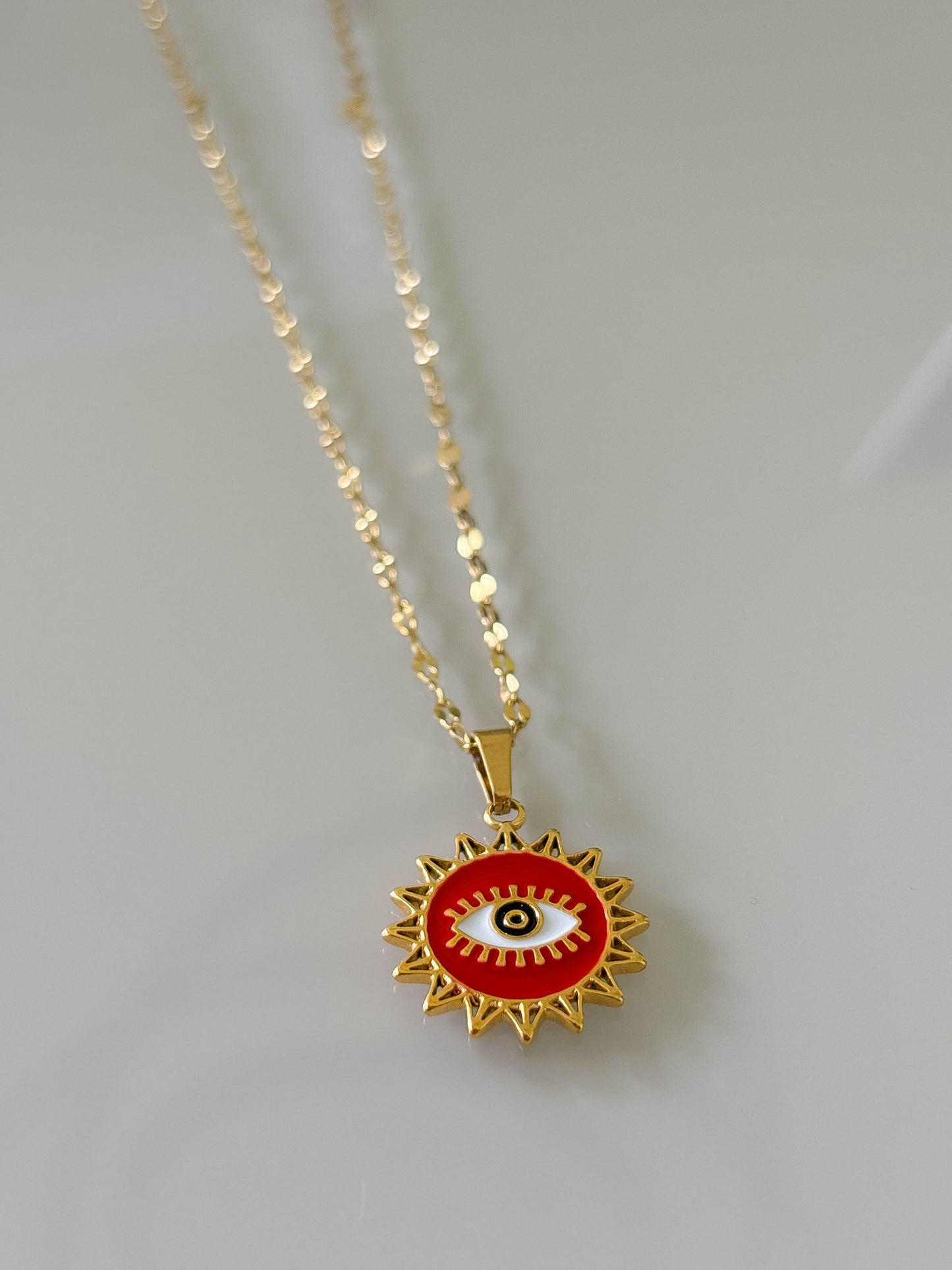 Collar Red Sun
