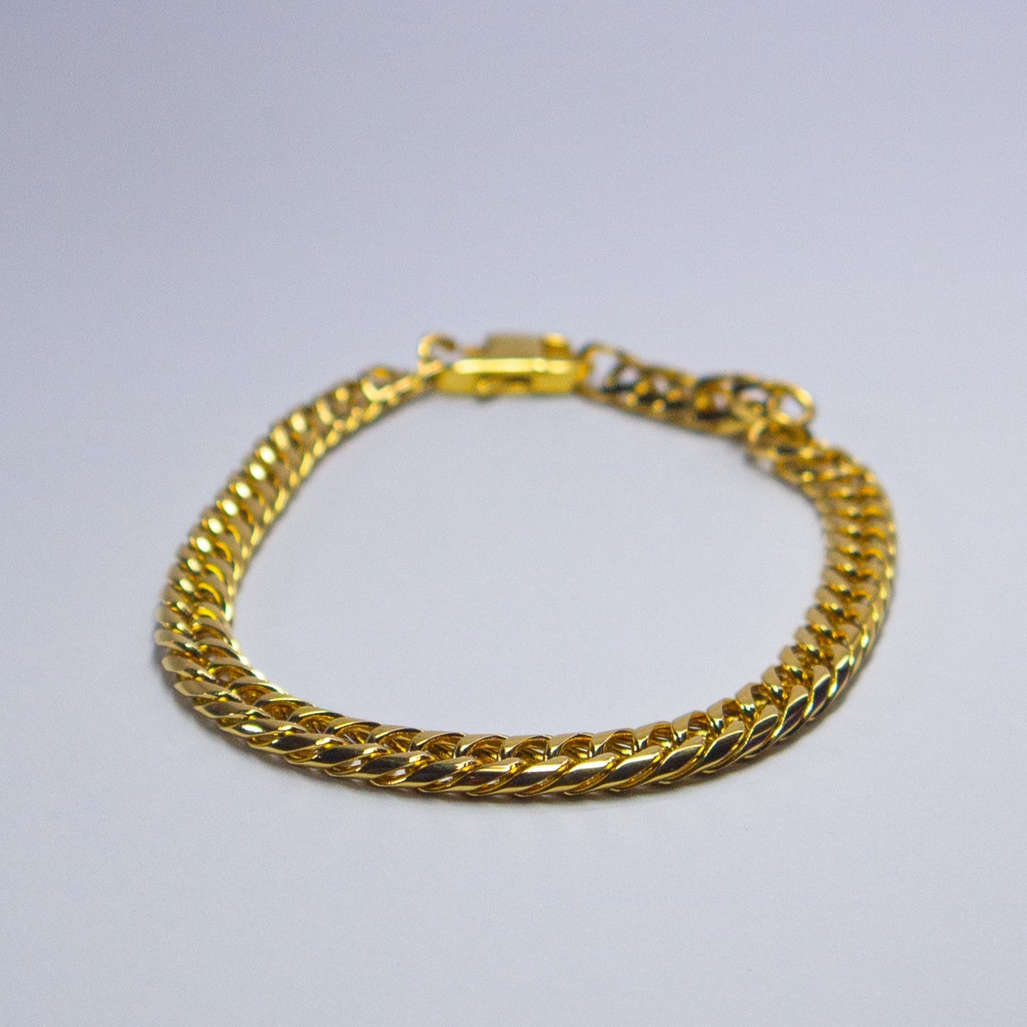 Brazalete Urban “Gold Royalty”