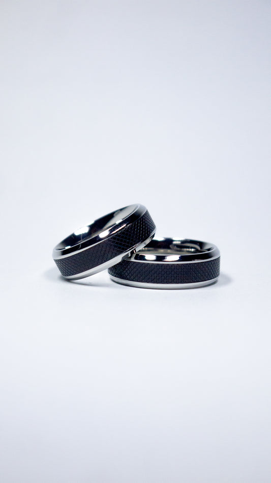 Anillo Urban “Matte Grid”