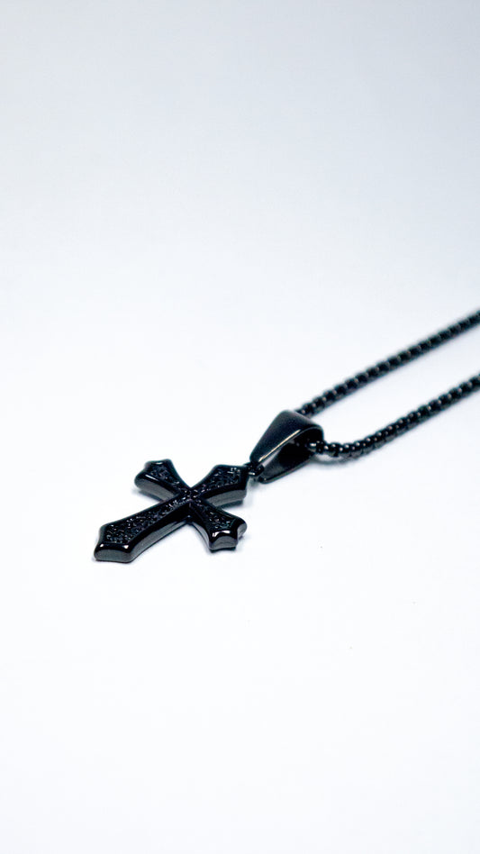 URBAN - Dije - Gothic Cross Black