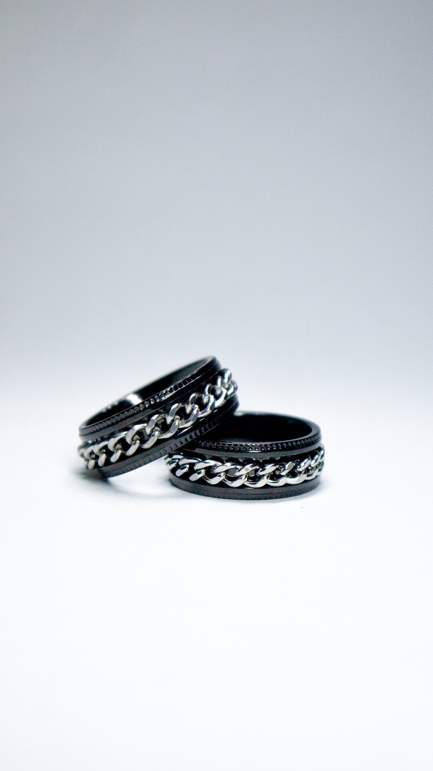 URBAN - Spinner Ring - Black Chain