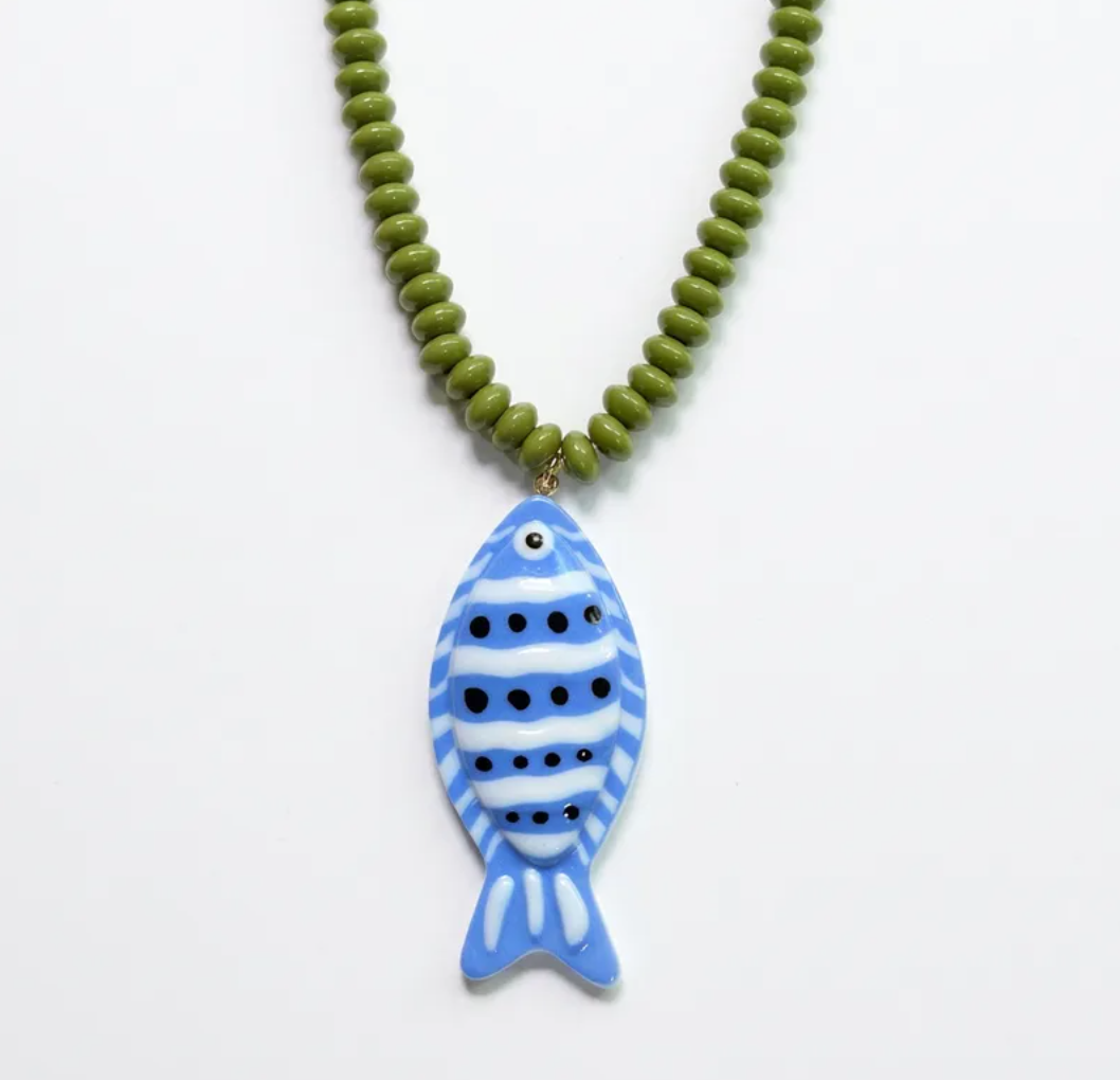 Collar Chica de Pesca