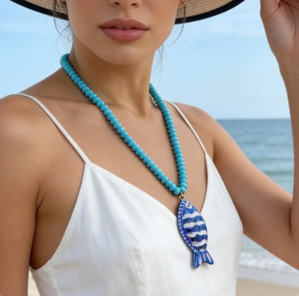 Collar Chica de Pesca