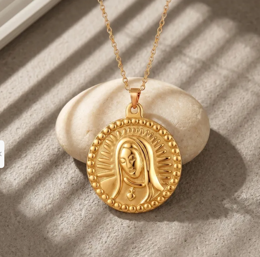 Collar Gold Pray