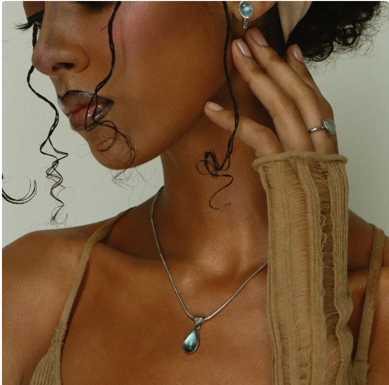 Cadena Silver Blue Drip